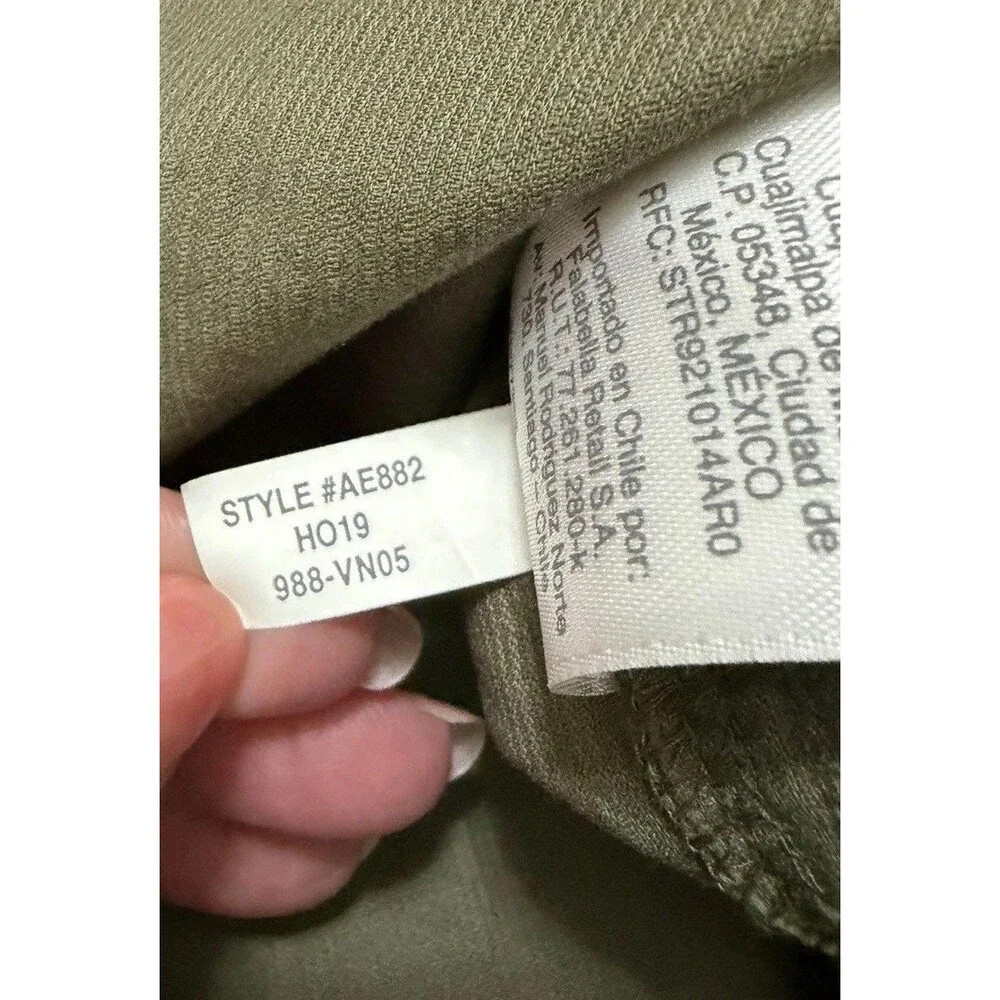 J.Crew Women’s L Olive Green Corduroy Half Zip Popover Top Button Pockets Preppy